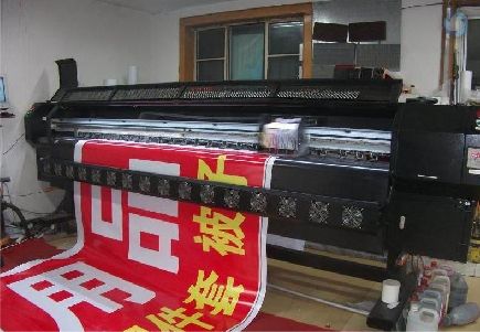 华坪喷绘广告分辨率是多少？